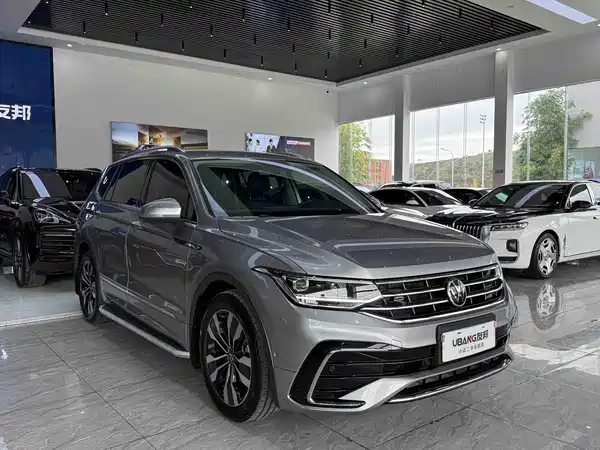 Volkswagen Tiguan L 2022
