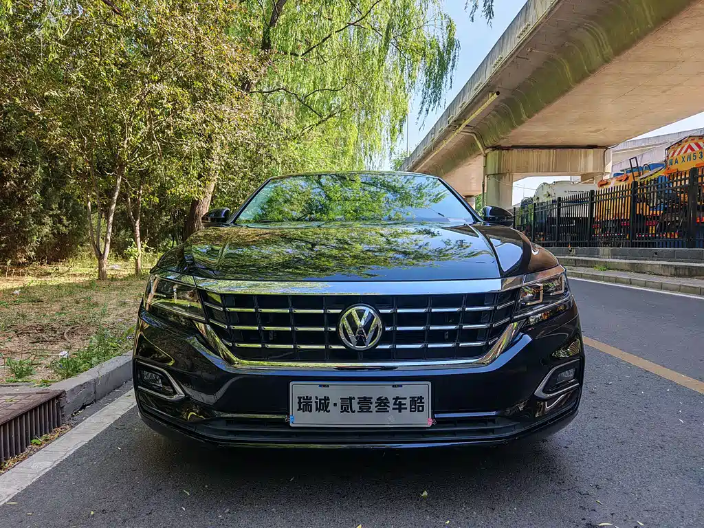 Volkswagen Passat 2020 — фото 2