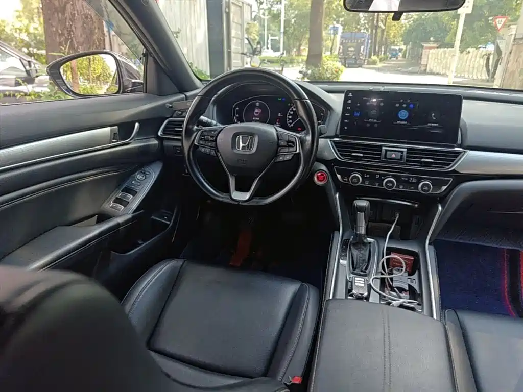 Honda Inspire 2021 — фото 11