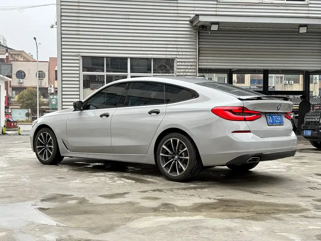BMW 6 Series GT 2021 — фото 6