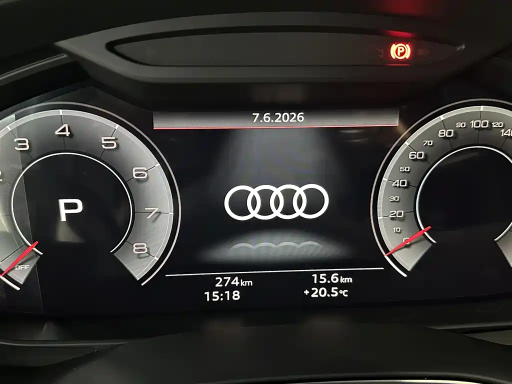 Audi A6L — фото 8