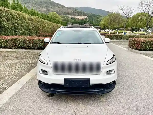 Jeep Cherokee 2016