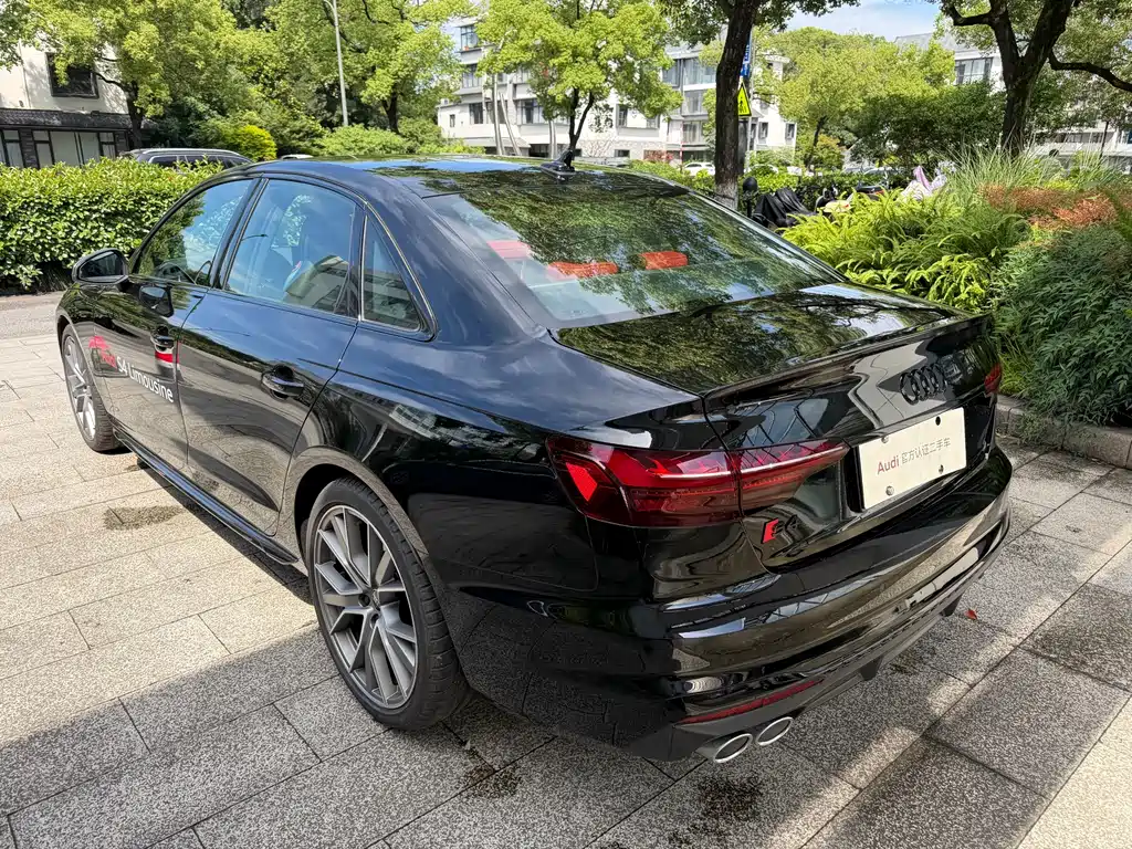 Audi S4 2025