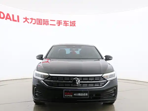 Volkswagen Sagitar 2024