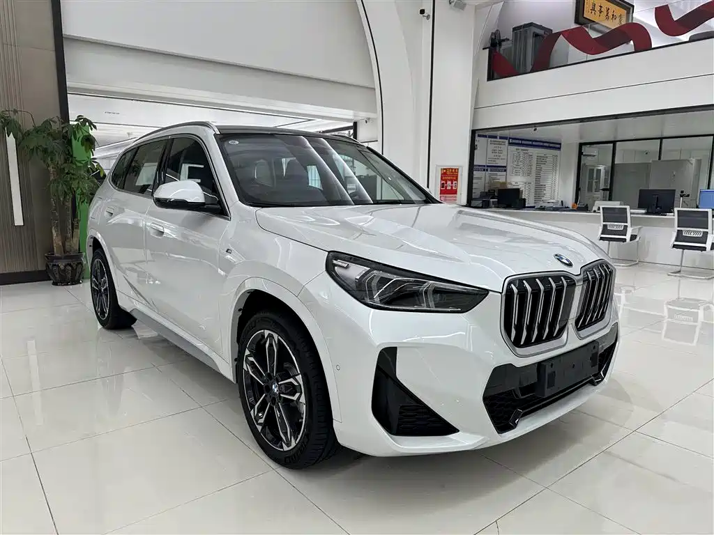 BMW X1 2026 — фото 3