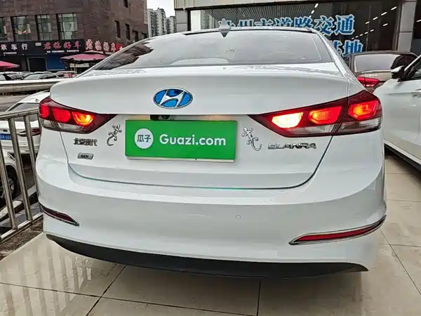 Hyundai Celesta 2016