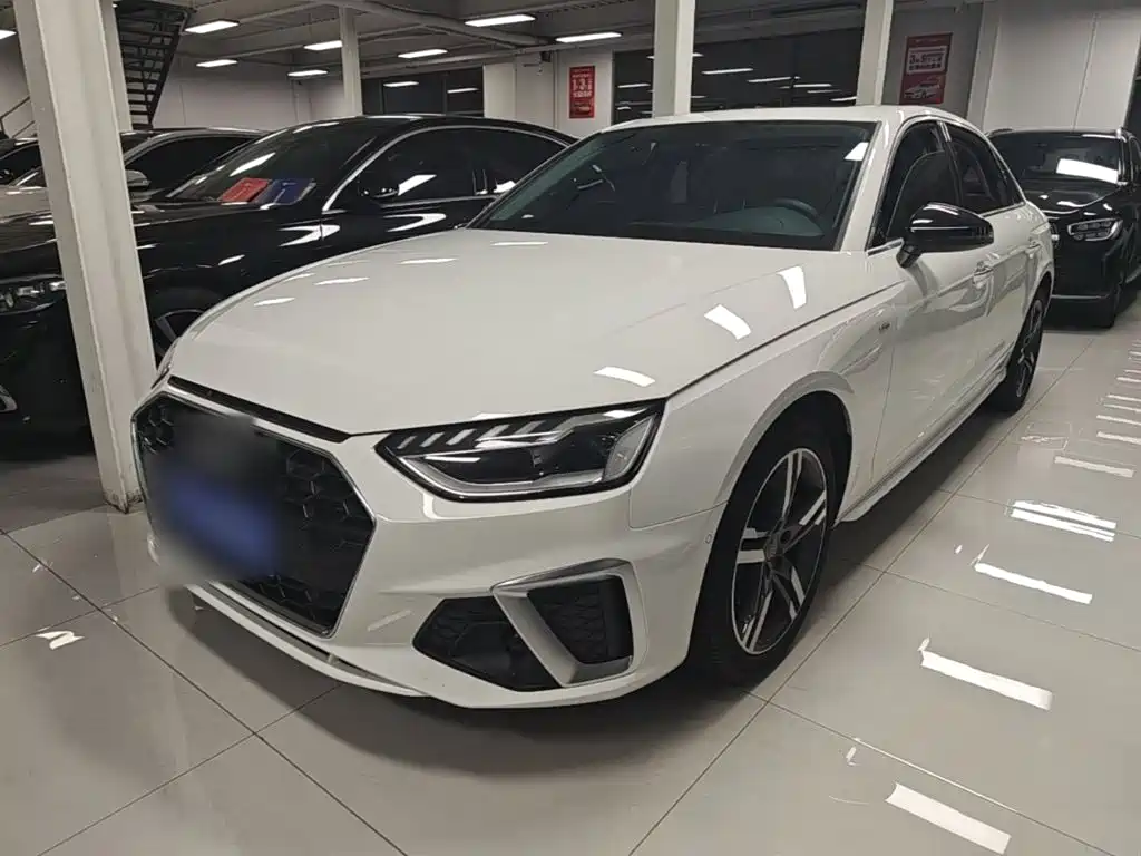 Audi A4L 2020