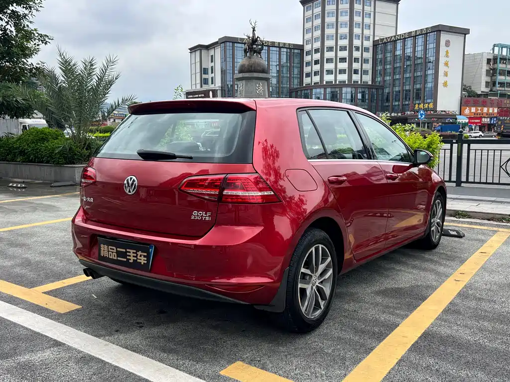 Volkswagen Golf 2016