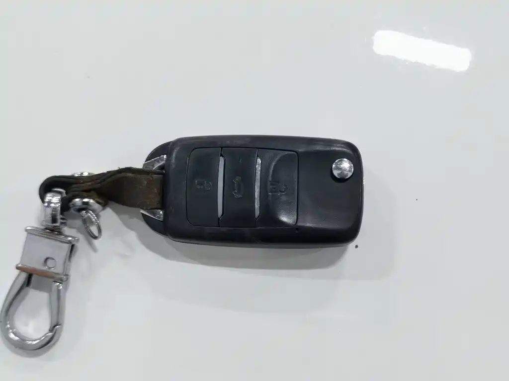 Changan Yuexiang V3 2017 — фото 19