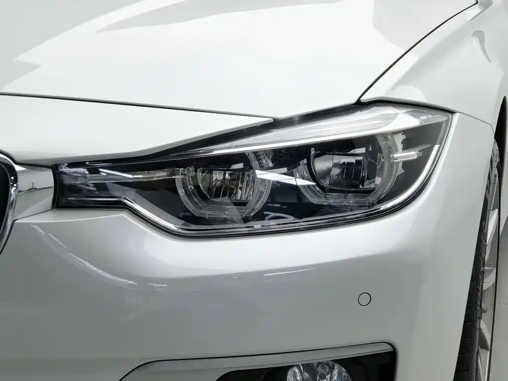 BMW 3 Series 2019