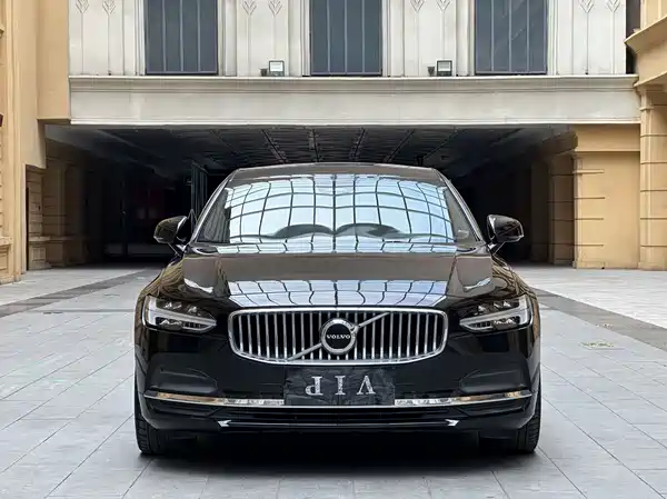 Volvo S90 2024