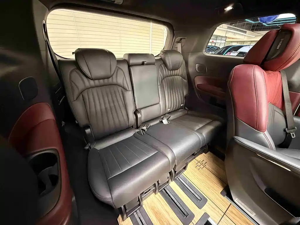 GAC Motor Trumpchi M8 2023 — фото 14