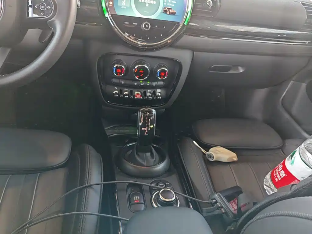 MINI Clubman 2021 — фото 10