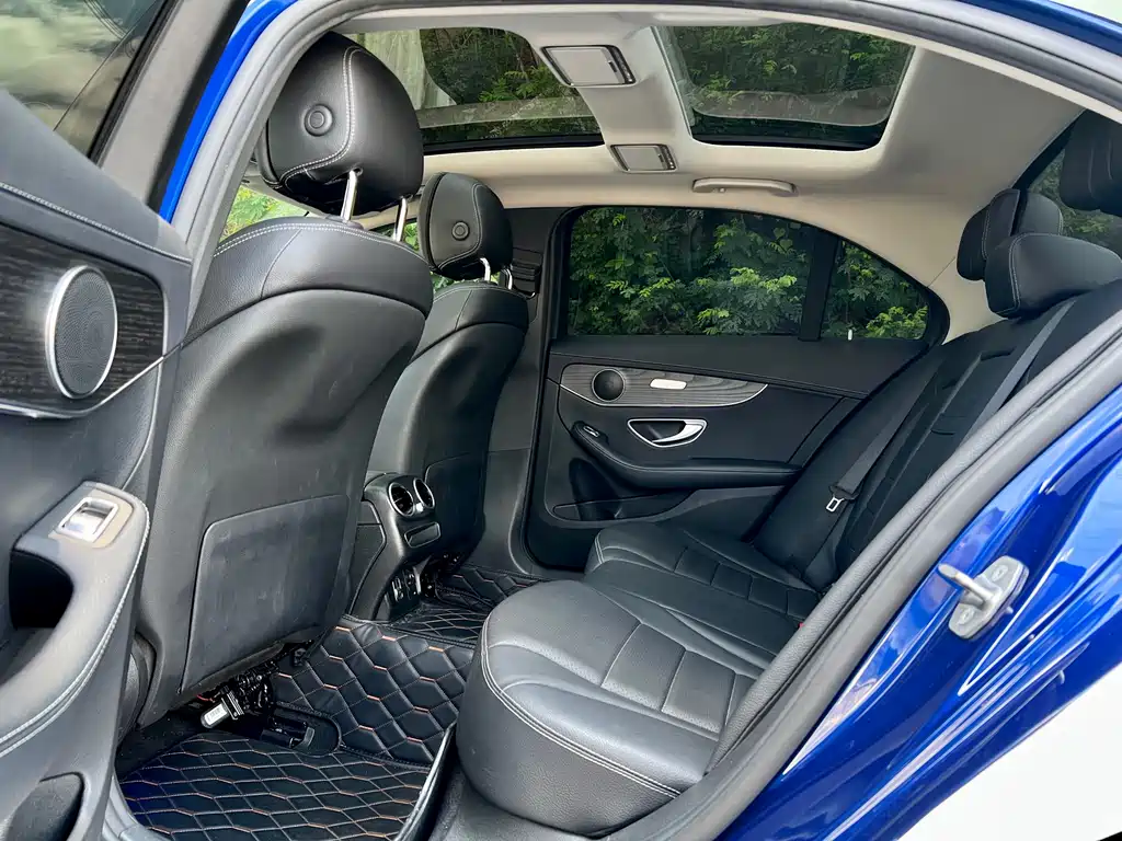 Mercedes-Benz C-Class 2021 — фото 10