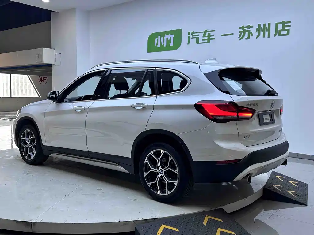 BMW X1 2022 — фото 5