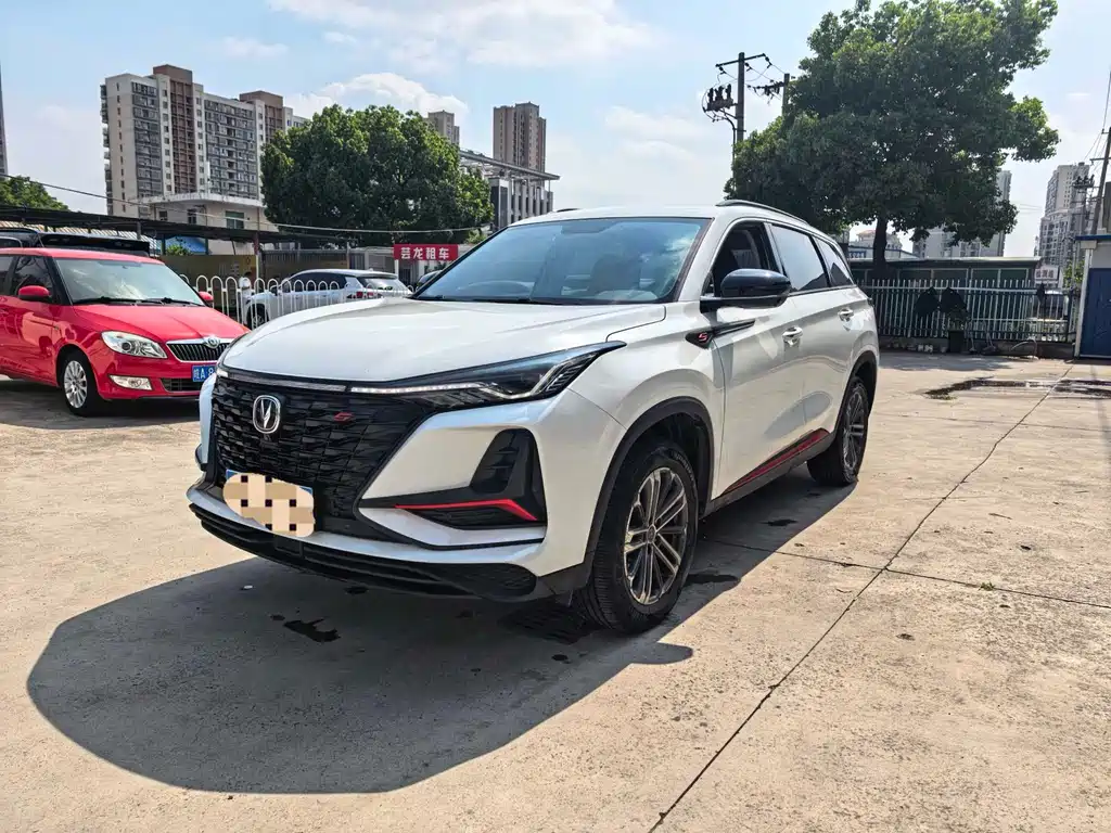 Changan CS75 PLUS 2022 — фото 2