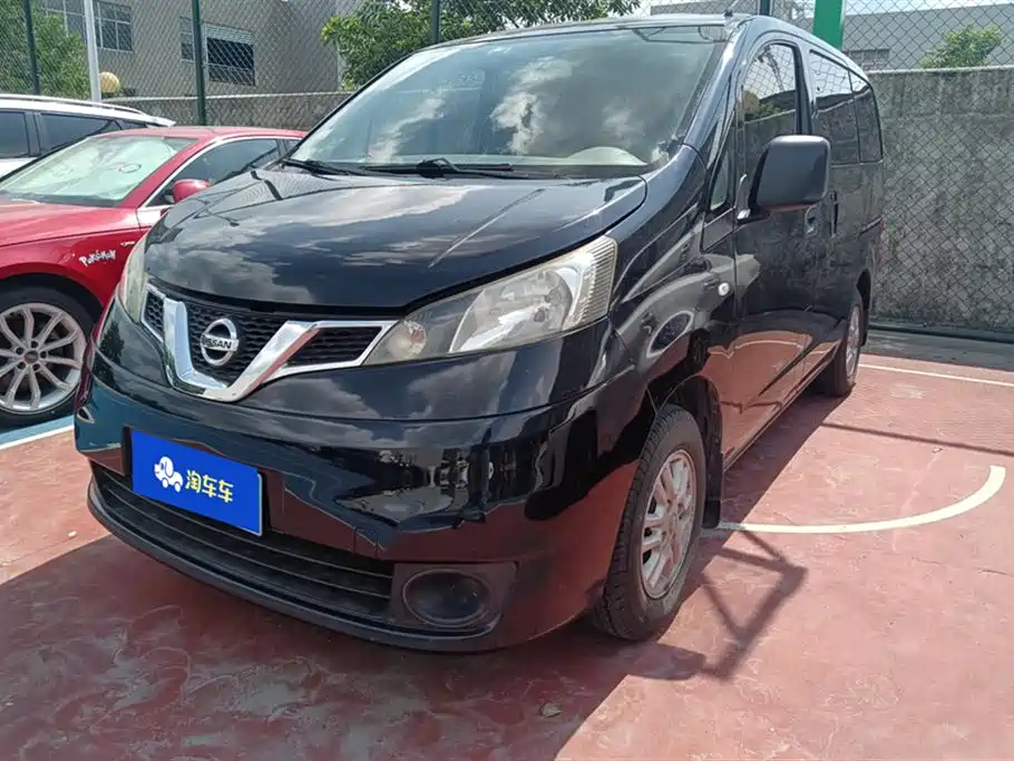 Nissan NV200 2014 — фото 1