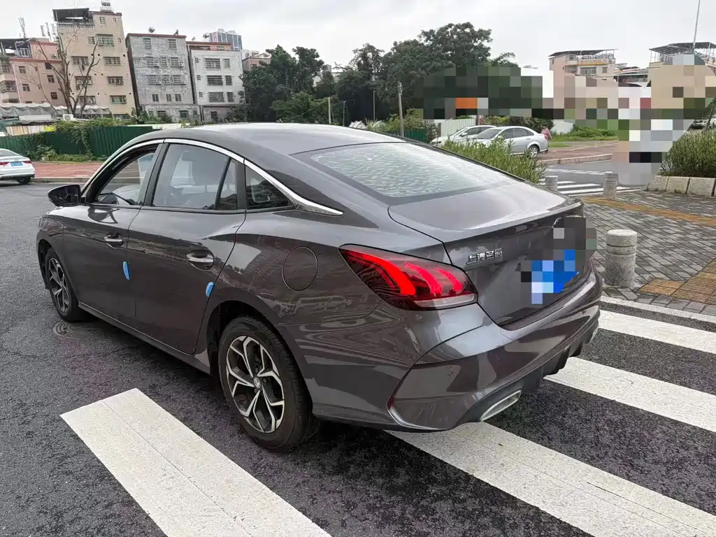 MG 5 2023