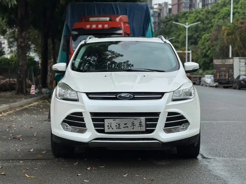 Ford Kuga 2015 — фото 2