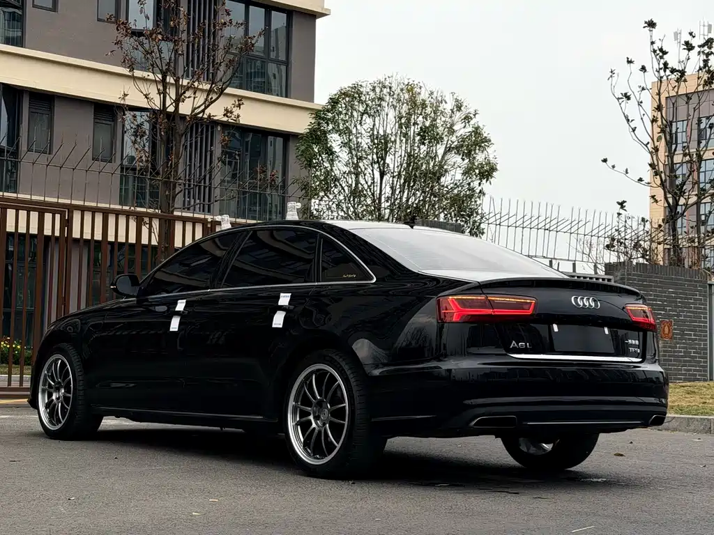 Audi A6L 2017 — фото 12