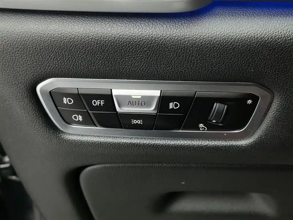 BMW X6 2021 — фото 21