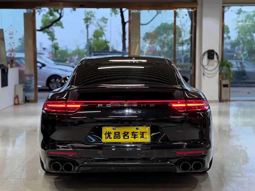 Porsche Panamera 2017 — фото 5