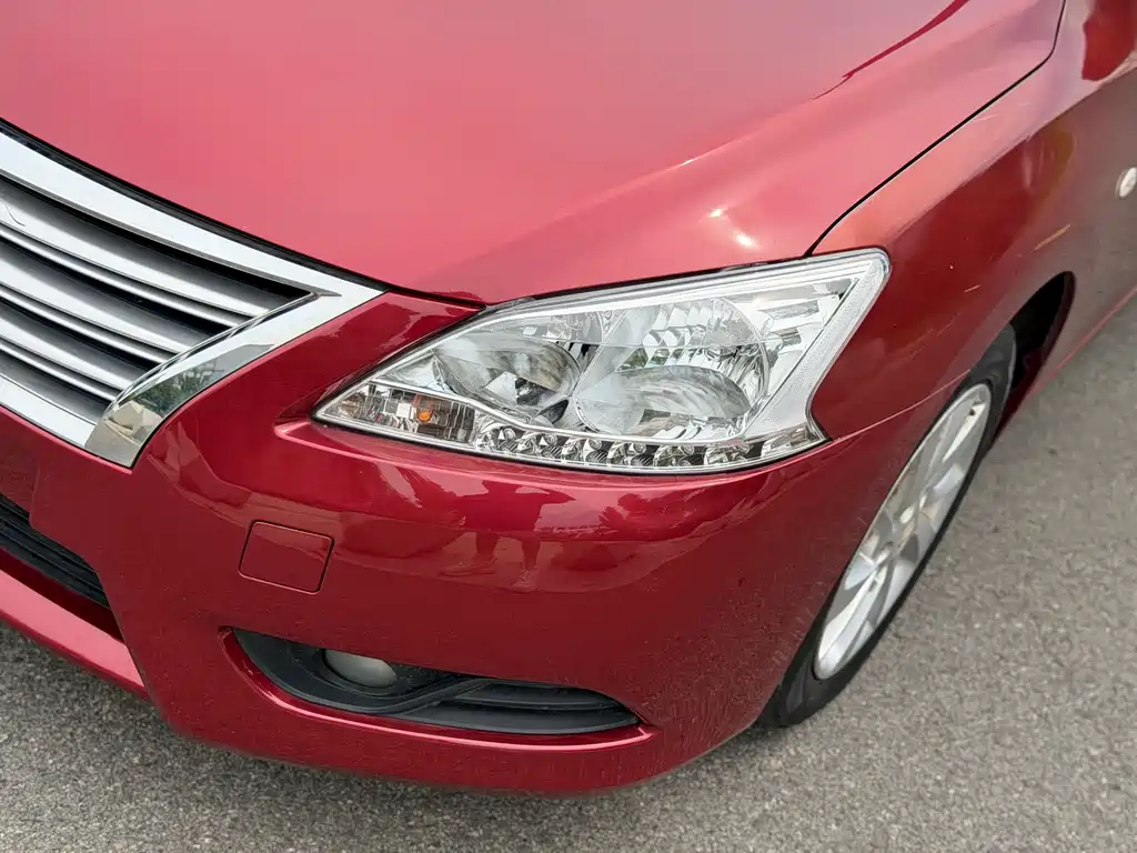Nissan Sylphy 2013 — фото 15