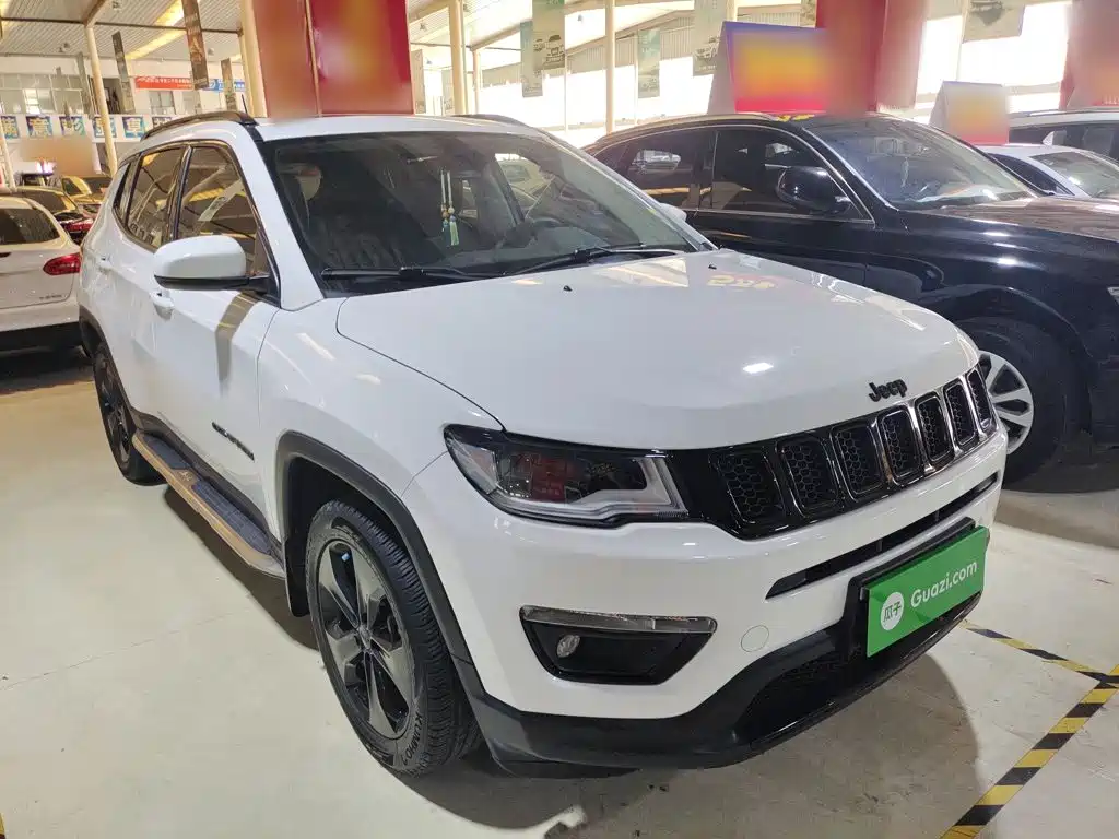 Jeep Compass 2020 — фото 22