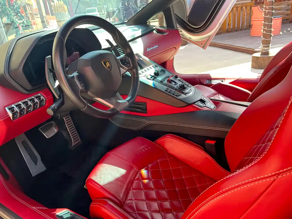 Lamborghini Aventador 2018 — фото 3