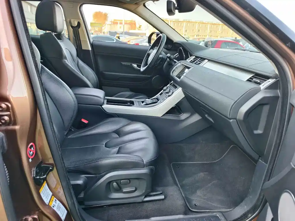 Land Rover Evoque 2016 — фото 14