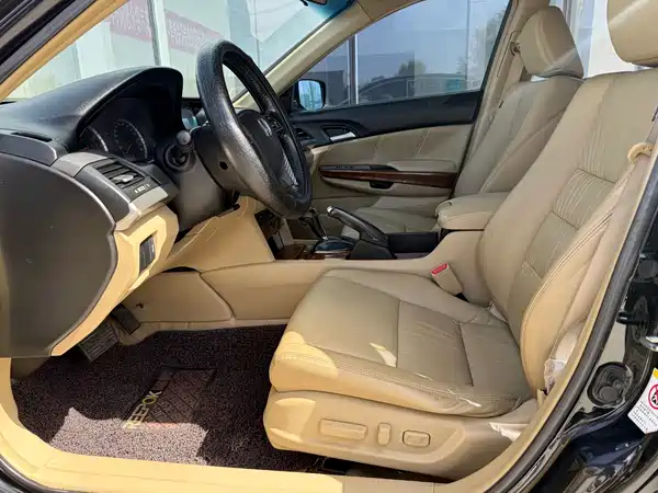 Honda Accord 2011