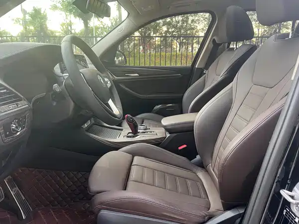 BMW iX3 2021