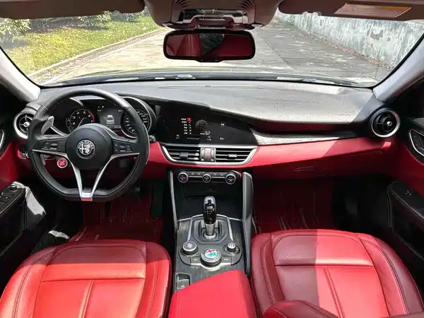 Alfa Romeo Giulia Juliet 2020