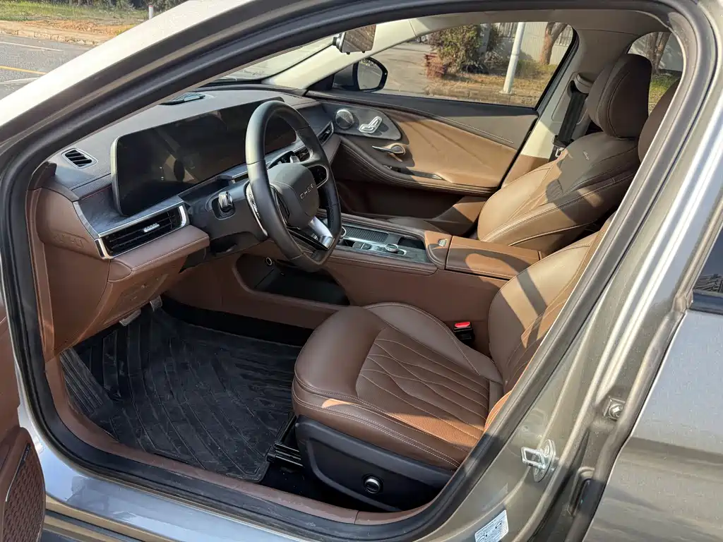 Chery Arrizo 8 2023 — фото 4