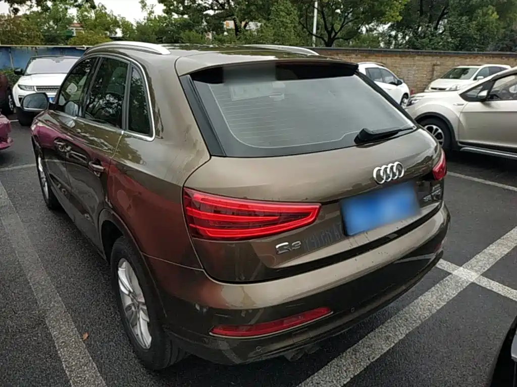 Audi Q3 2015