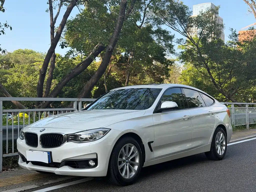 BMW 3 Series GT 2016