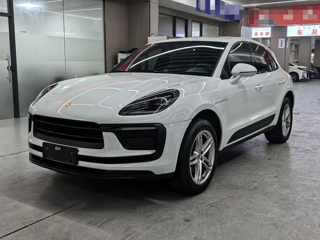 Porsche Macan 2022