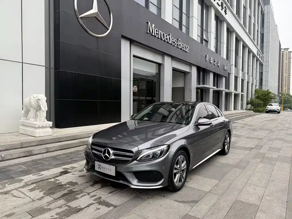 Mercedes-Benz C-Class 2018