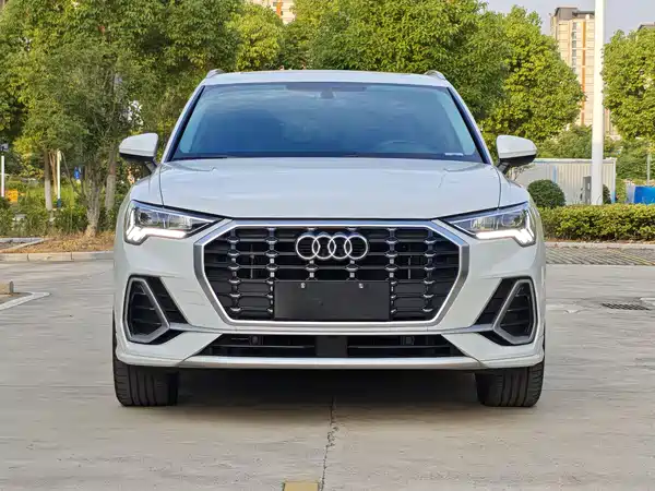 Audi Q3 2023