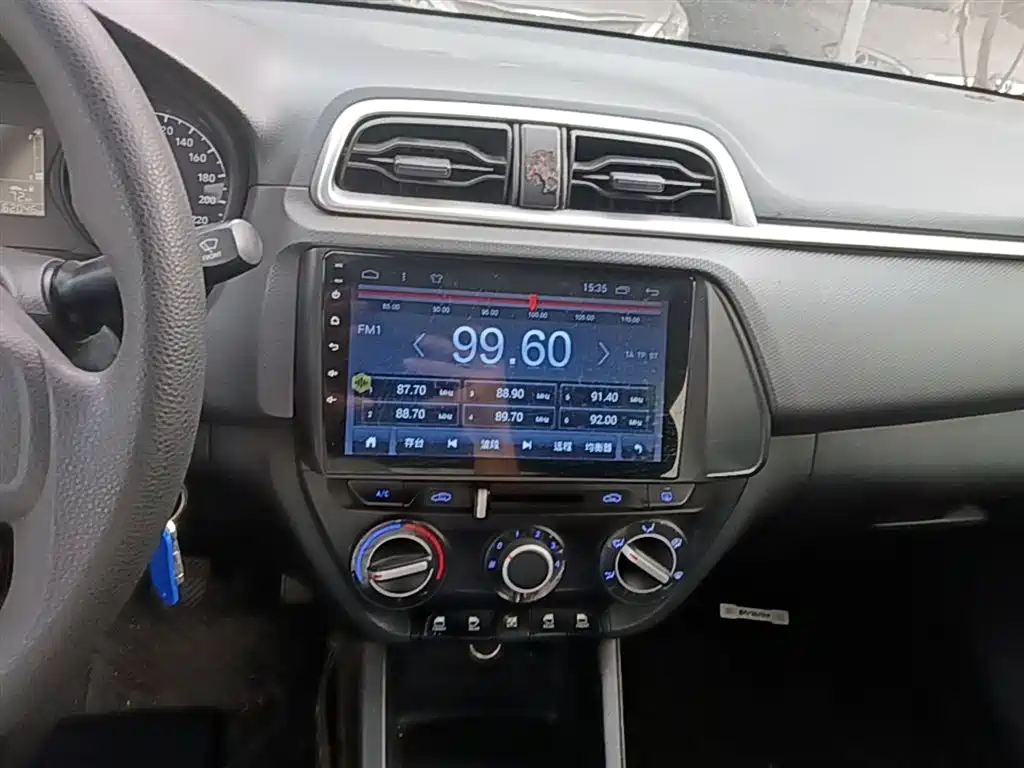 Hyundai Verna 2019 — фото 13