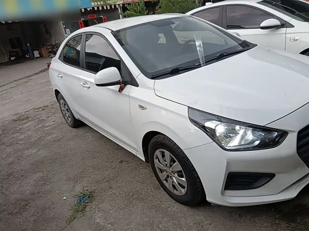 Hyundai Verna 2019 — фото 4