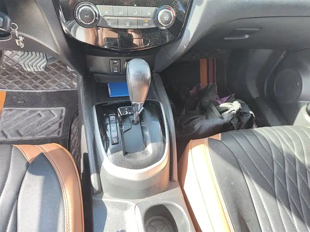 Nissan Qashqai 2018 — фото 10