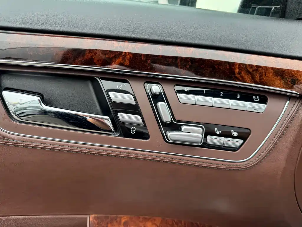 Mercedes-Benz S-Class 2012 — фото 10