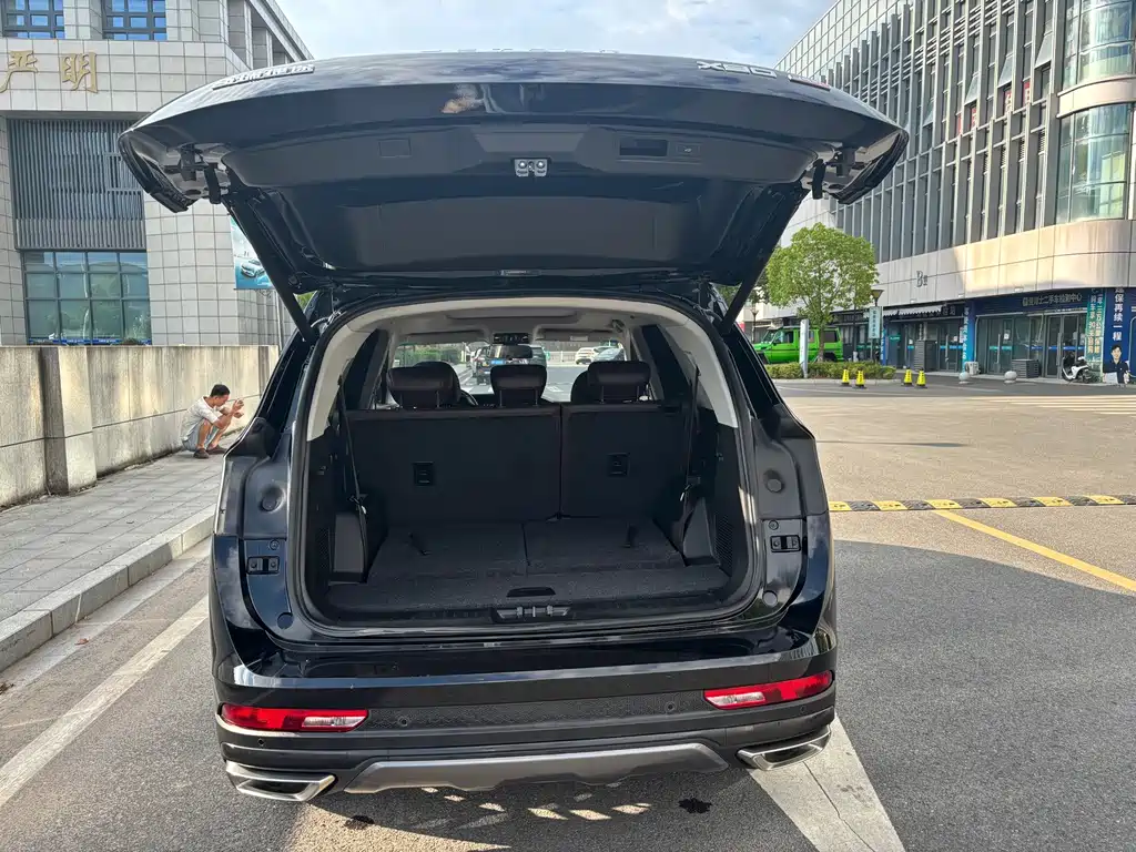 Jetour X90 PLUS 2023 — фото 12