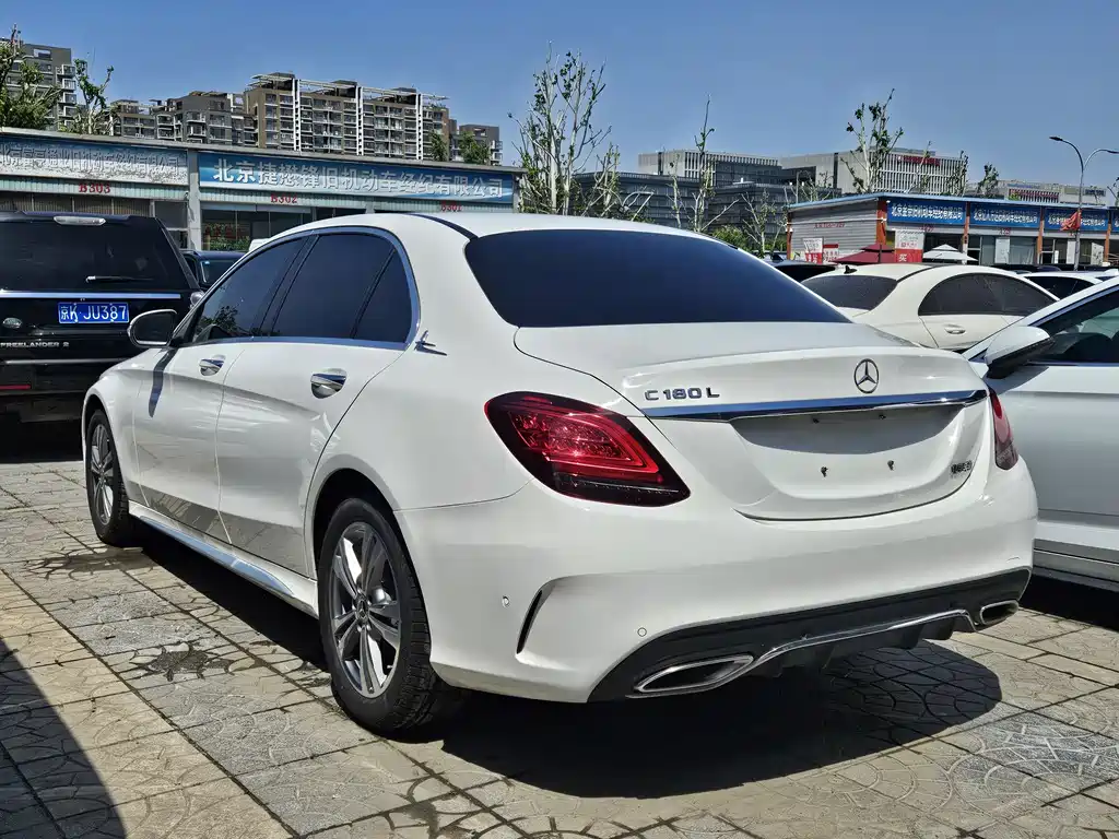 Mercedes-Benz C-Class 2019 — фото 3