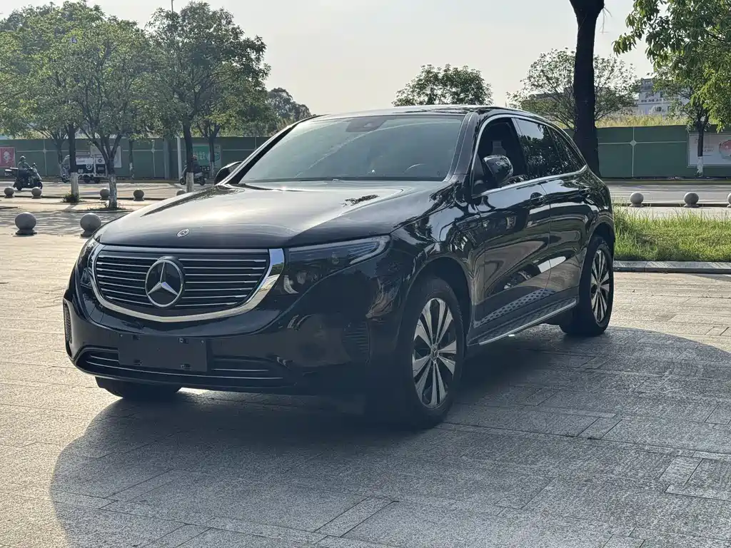 Mercedes-Benz EQC 2021