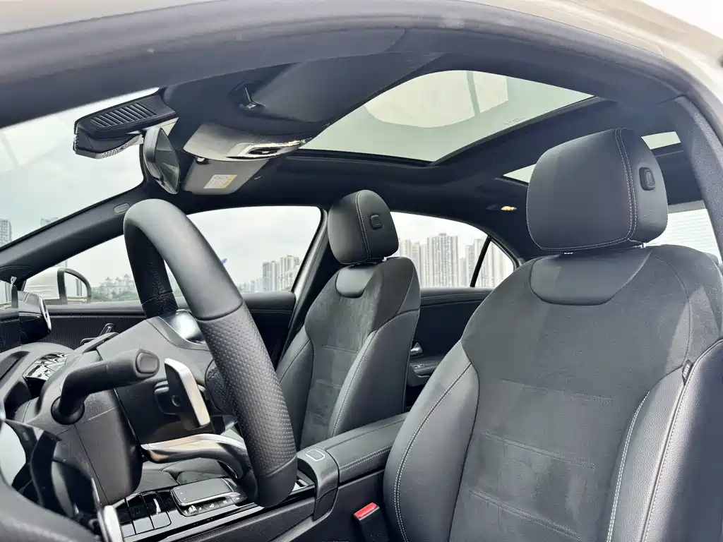 Mercedes-Benz A-Class 2023 — фото 10