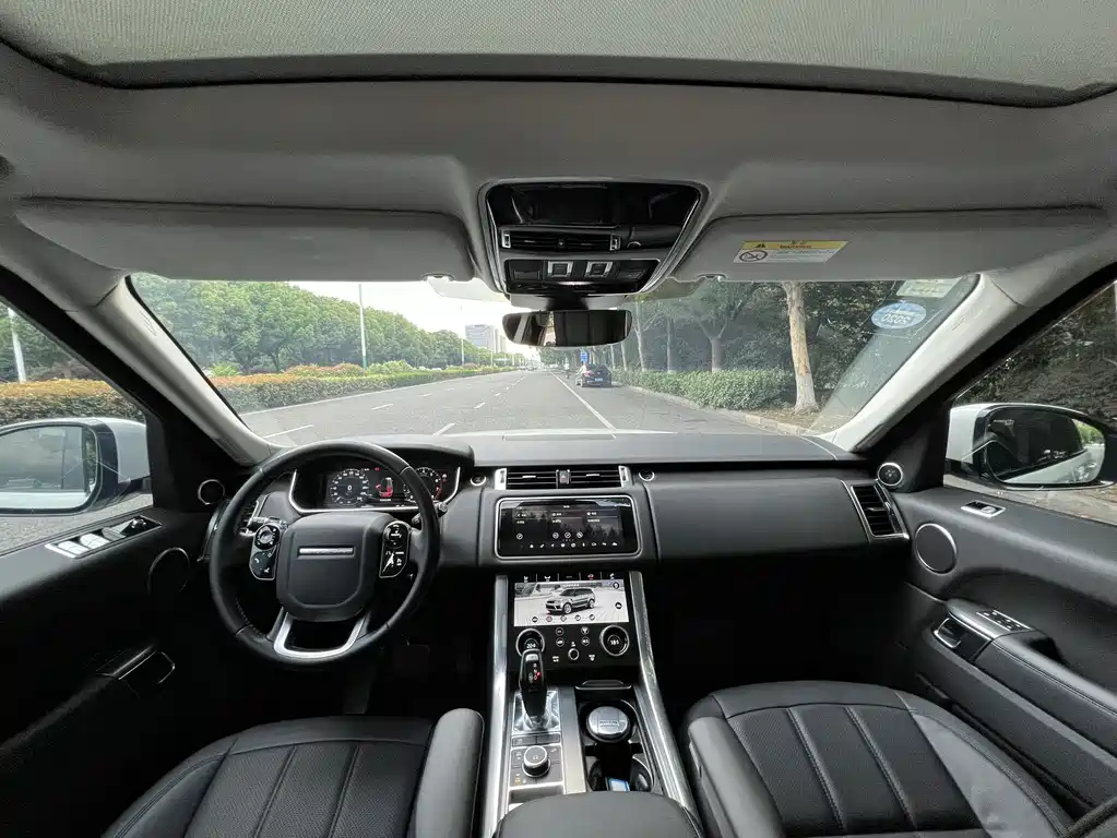 Land Rover Range Rover Sport 2019 — фото 6