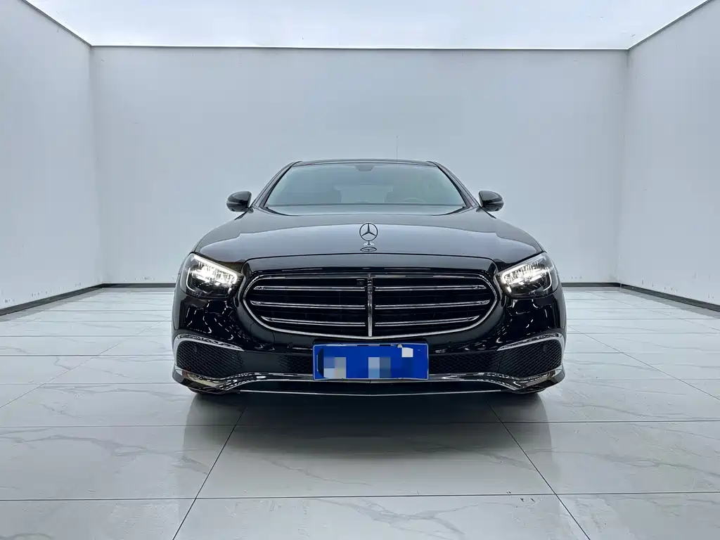 Mercedes-Benz E-Class 2022 — фото 2