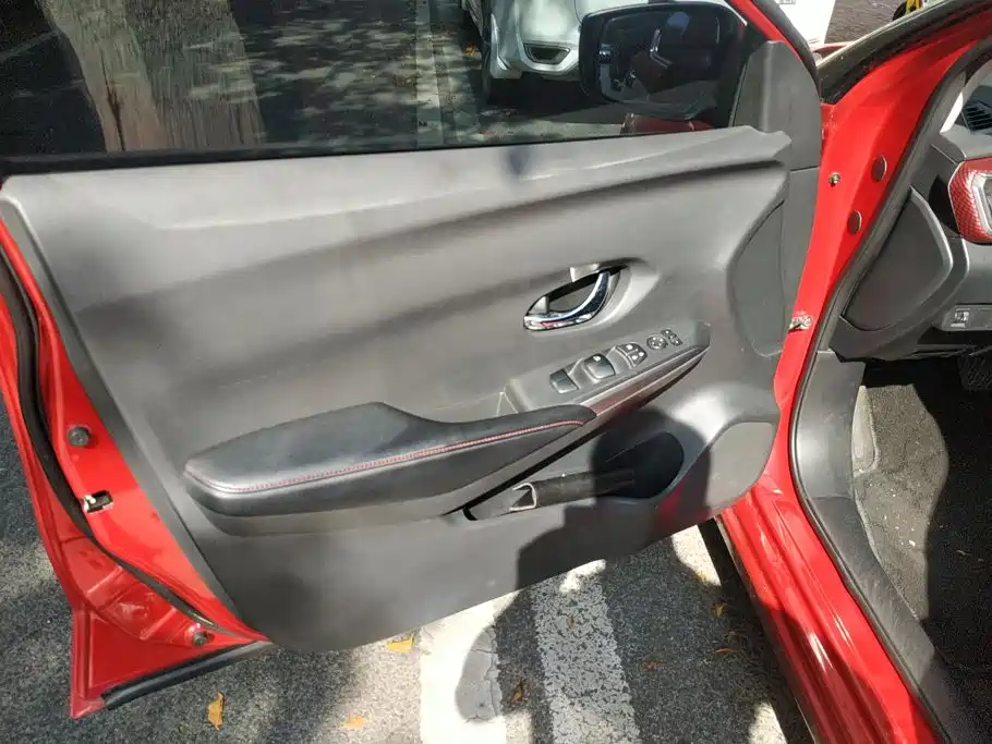 Nissan Bluebird 2016